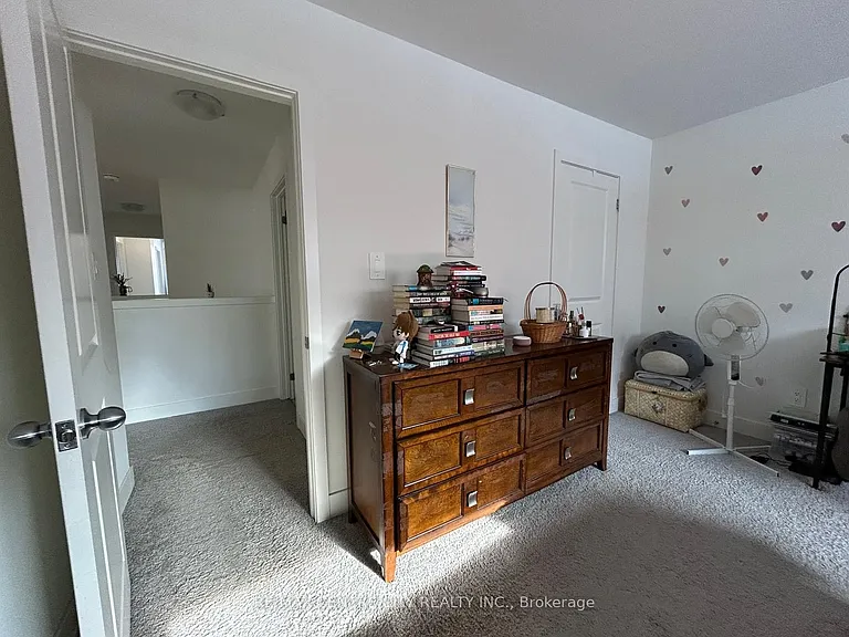 1520 S Twilite Blvd — Photo 17