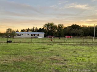 962 N Mount Calvary Rd, Hendrix, OK 74741