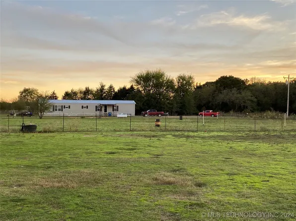 962 N Mount Calvary Rd, Hendrix, OK 74741