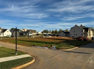 433 Park West Ln, Bowling Green, KY 42103