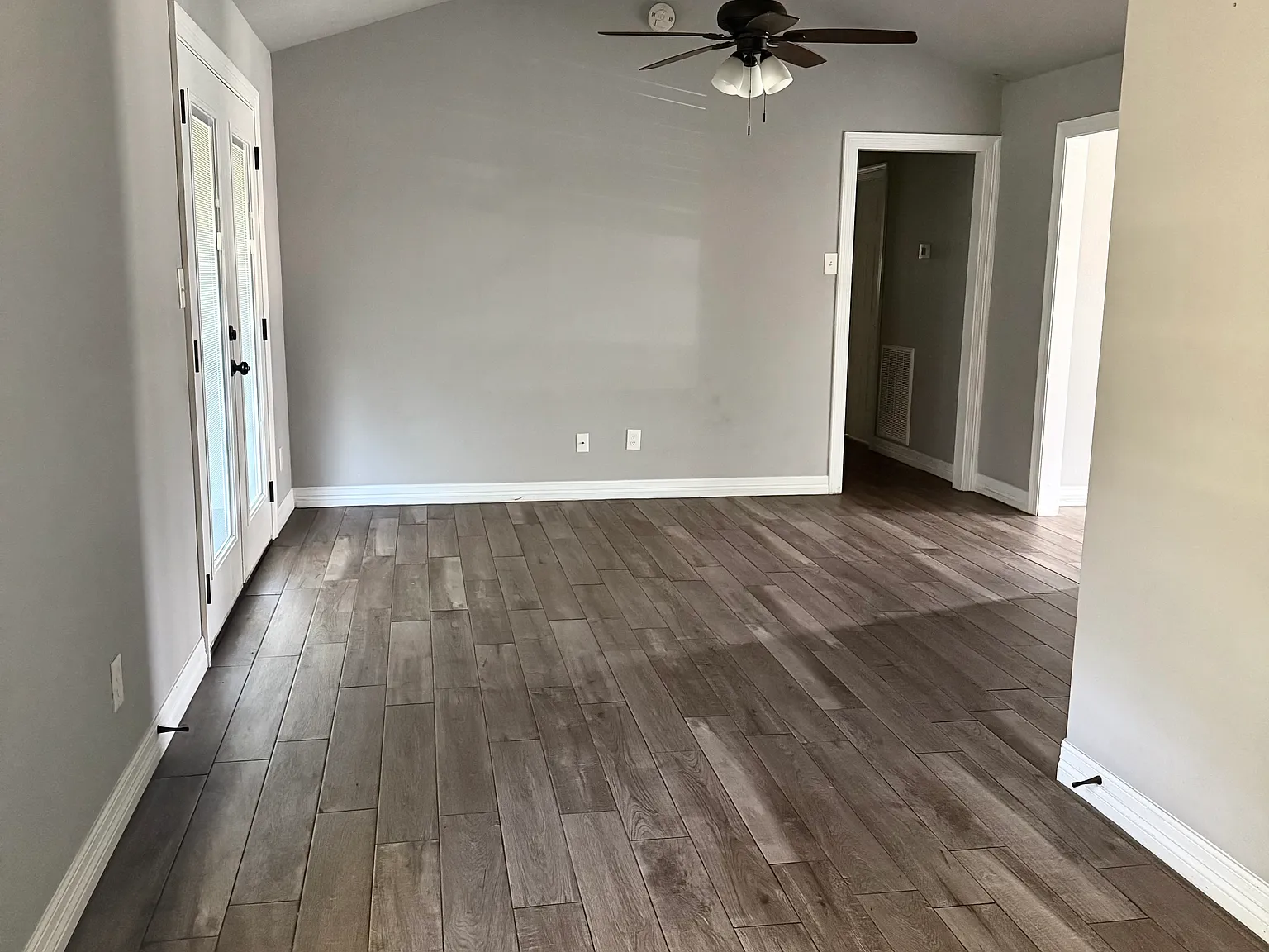 3 bed, 1179 sqft, $1,600 — Photo 4