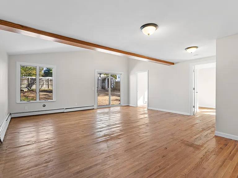400 Schooner Ave — Photo 12