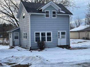 416 N Elm St, Avoca, IA 51521