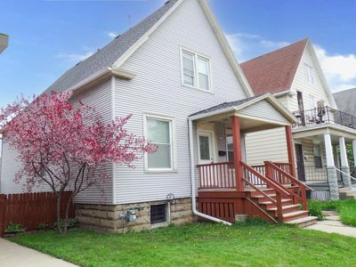 3256 North Holton STREET, Milwaukee, WI, 53212