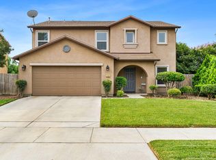 4431 W Elkhorn Ave, Visalia, CA 93277