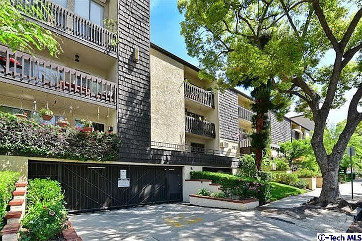 1st image of 365 Burchett St Unit 105