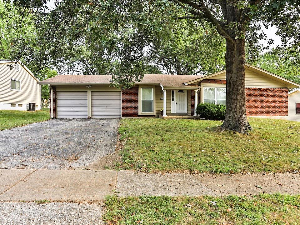 1st image of 11843 Featherwood Dr