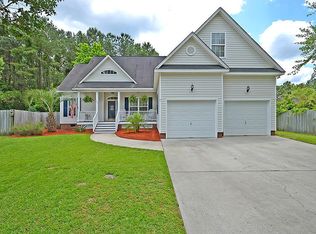 105 Hanahan Plantation Cir, Hanahan, SC 29410