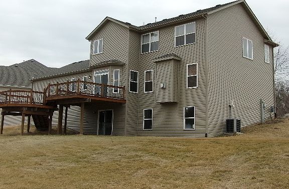 2nd image of 6458 Sunnybrook Ln