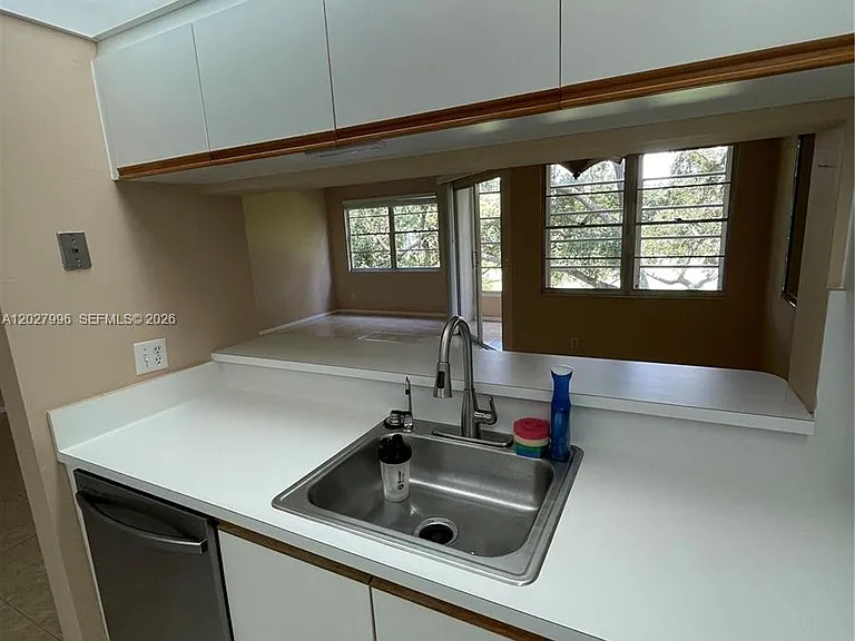 12800 SW 7th Ct #304G — Photo 7