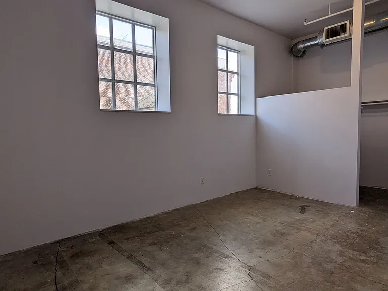 155 Liberty St NE — Photo 15