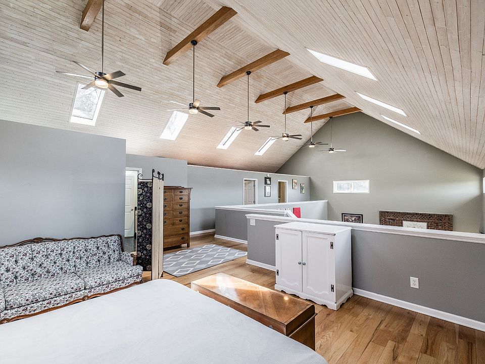 43rd image of this home