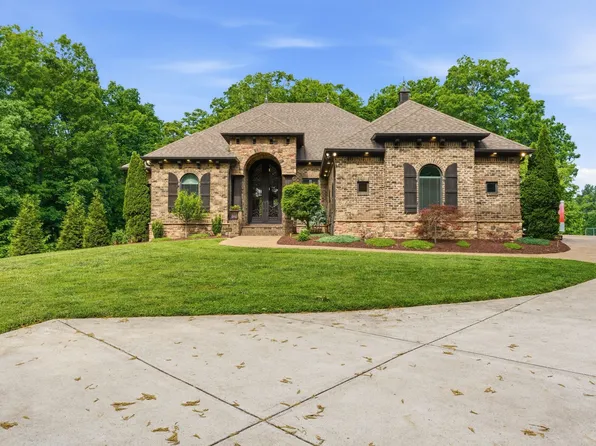 2857 New Hope Rd, Hendersonville, TN 37075