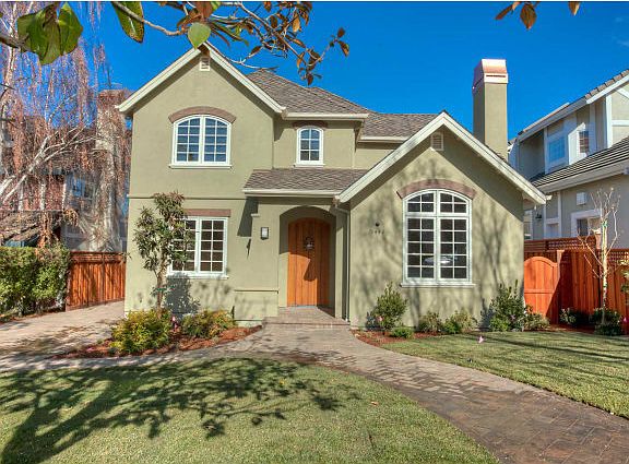 3rd image of 1448 Cabrillo Ave