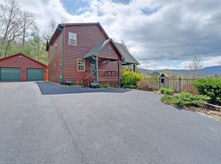 42 Scenic Ridge Rd, Blairsville, GA 30512