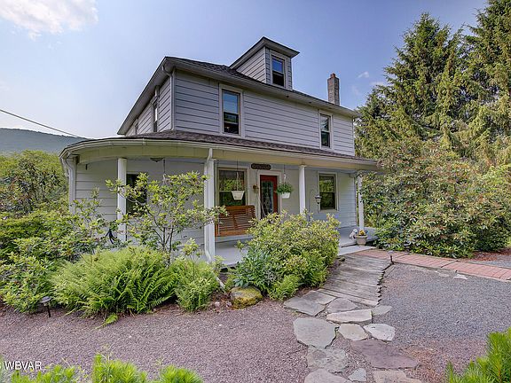 2nd image of 794 Waterton Rd