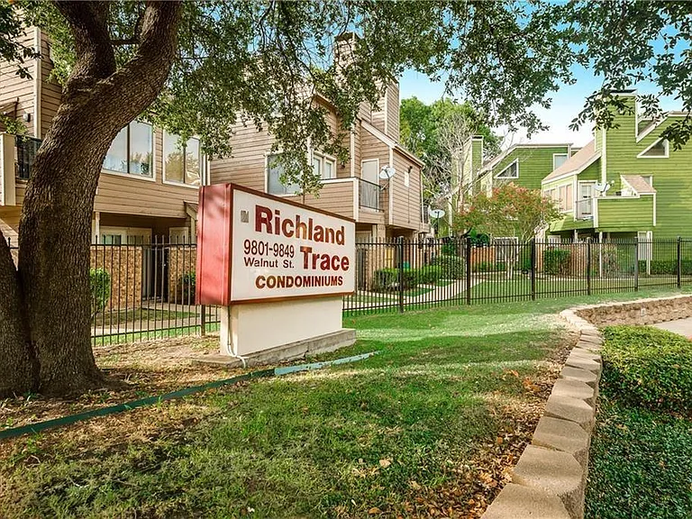 9803 Walnut St #205 — Photo 25