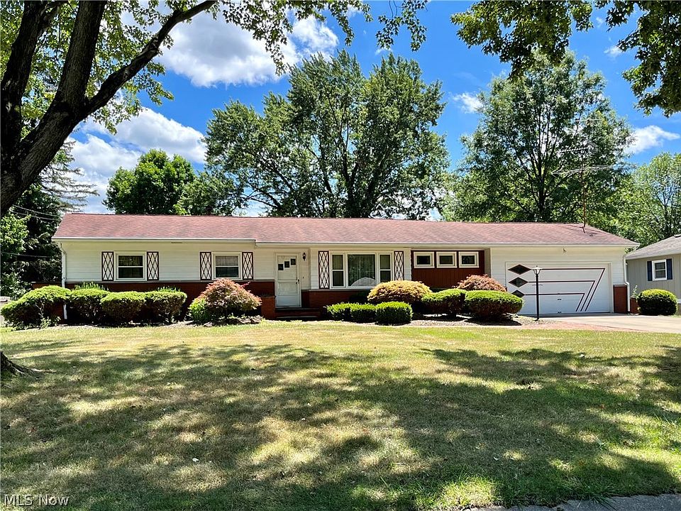 1st image of 8210 Timberlane Dr NE