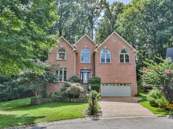 3800 Lakeridge Run, Nashville, TN 37214