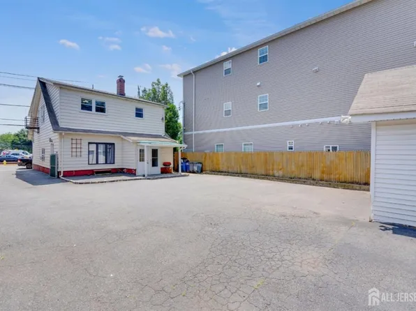 106 Broughton Ave, Bloomfield, NJ 07003