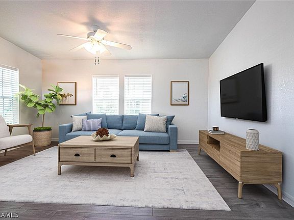 4th image of 20740 Garden Dr #20740