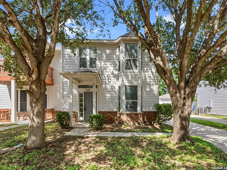 10208 Lateleaf Oak — Photo 1
