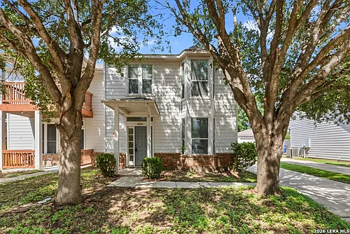 10208 Lateleaf Oak Photo 1