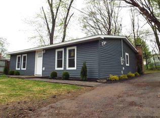 31 South Rd, Mount Marion, NY 12456