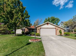 8015 Moss Grove Pl, Fort Wayne, IN 46825