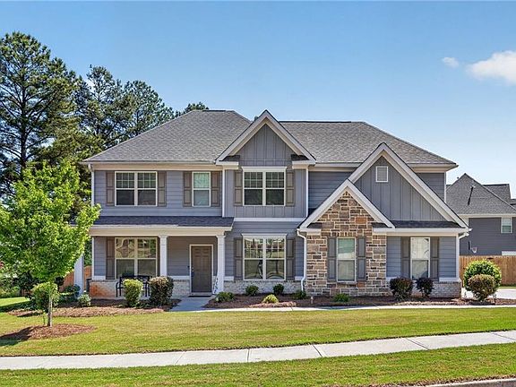 3rd image of 1817 Highland Creek Dr