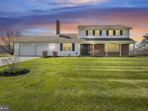 1387 Lutztown Rd, Boiling Springs, PA 17007