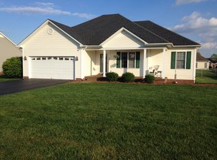 201 Kempton Ct, Bowling Green, KY 42104