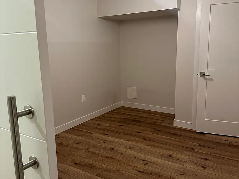 715 Emerson St NW — Photo 18