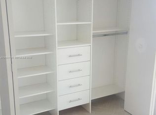 600 NE 27th St APT 2705, Miami, FL 33137