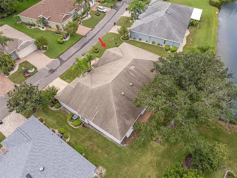 713 Manchester Woods Dr — Photo 41