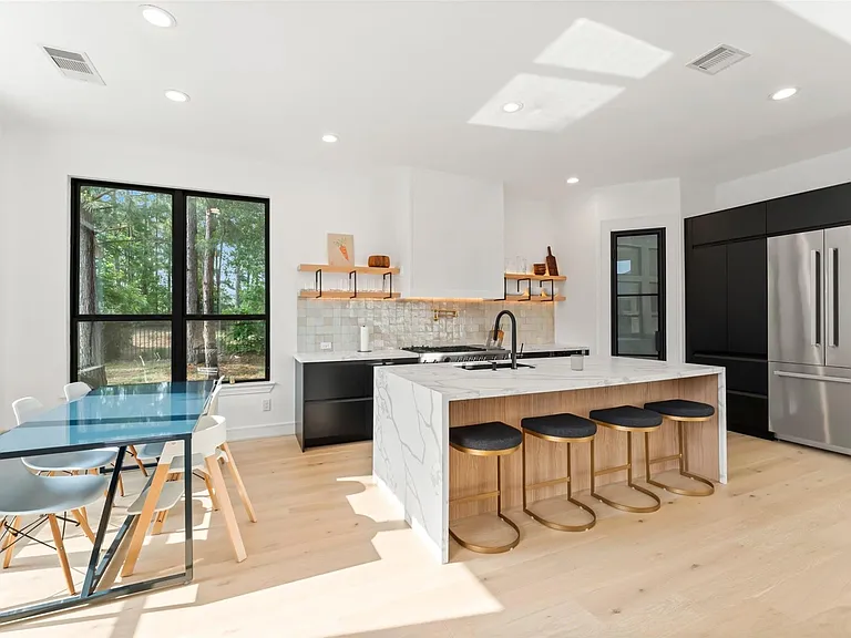1053 Bat Hawk Ct — Photo 20
