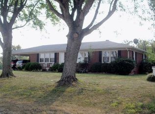 390 Bray Rd, Sparta, TN 38583