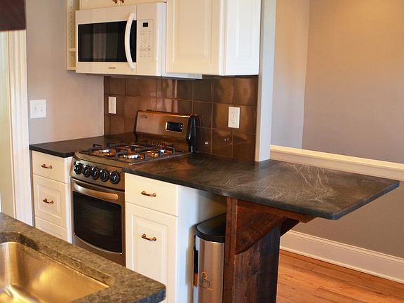 Kitchen and Dining Bar