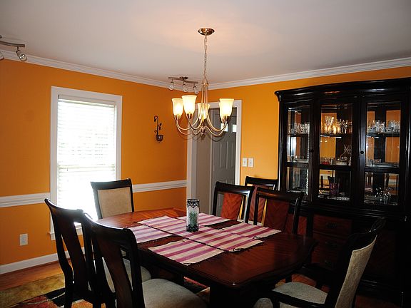 2nd image of 3210 Lochinvar Dr