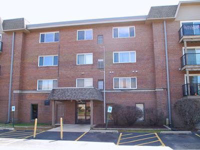 2301 Beau Monde Ln APT 206, Lisle, IL, 60532