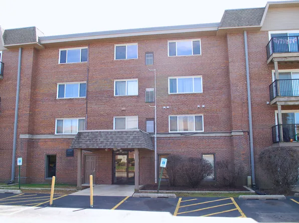 2301 Beau Monde Ln APT 206, Lisle, IL 60532