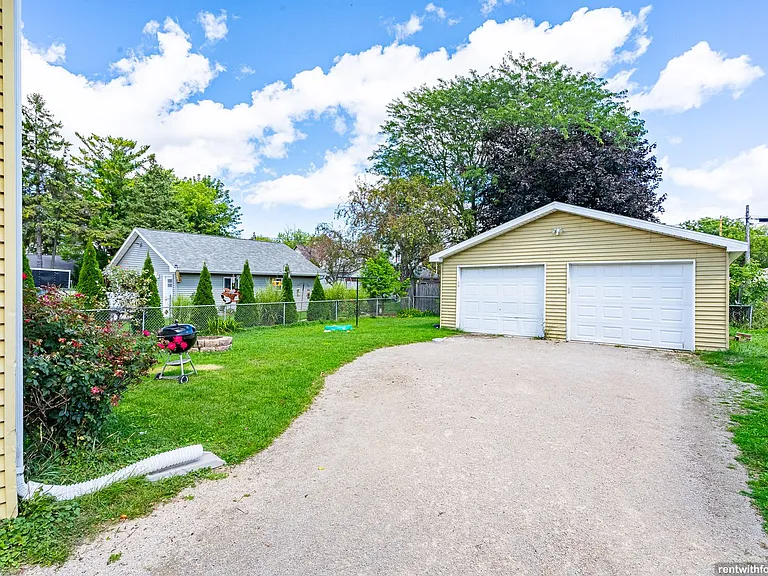 1214 Mount Vernon Street — Photo 12