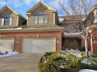 3746 King George Ln, St Charles, IL