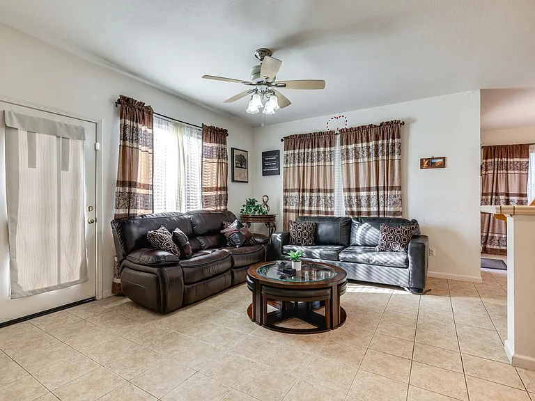 2342 Mountain Springs Dr — Photo 18