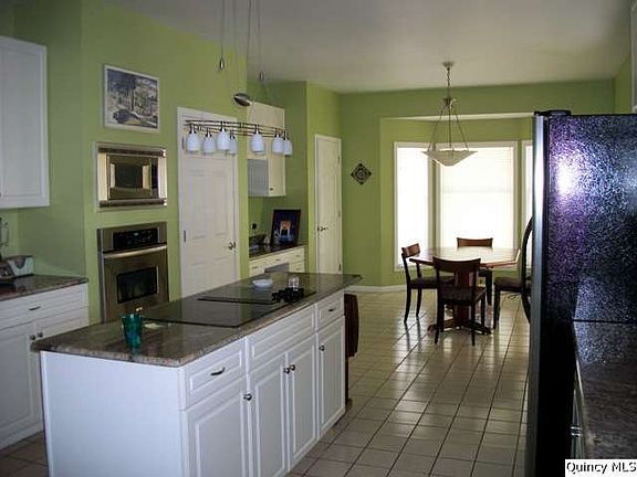 Home for Sale in Quincy, IL $307,900