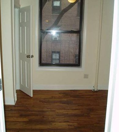 2nd image of 211 W 102nd St APT 5B