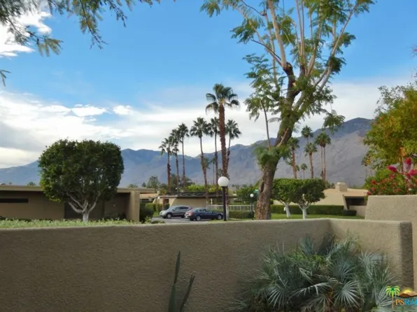 1454 Tiffany Cir N, Palm Springs, CA 92262