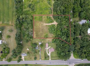 69922 Gumwood Rd, Niles, MI 49120