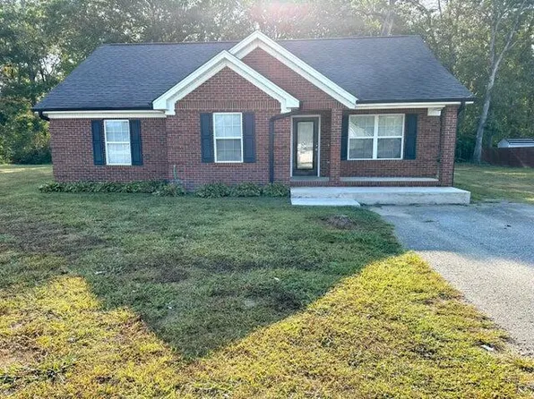 8392 Hixson Pike, Hixson, TN 37343