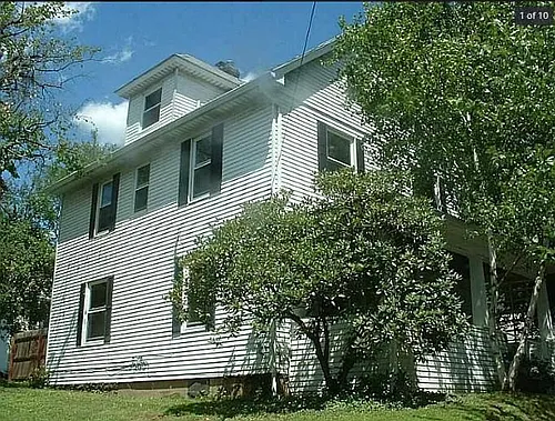 1425 Philadelphia St Photo 1